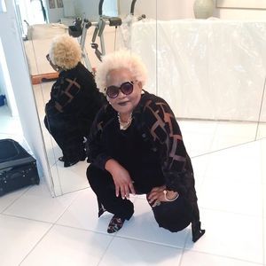 Meet your Posher, Opal